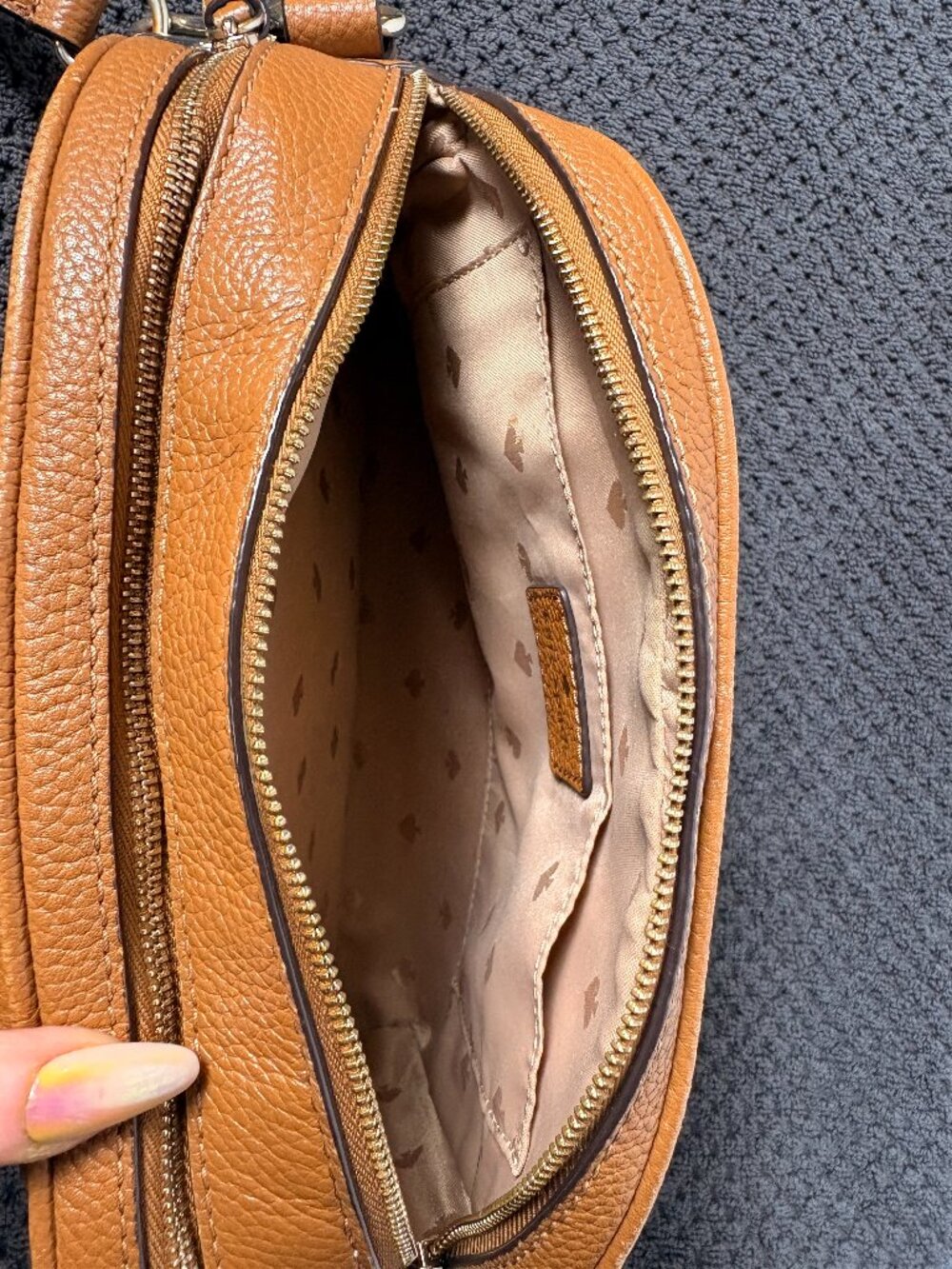 Kate Spade | Pebbled Leather Dome Crossbody Bag | Tan | Double Zip | Medium - Picture 4 of 14